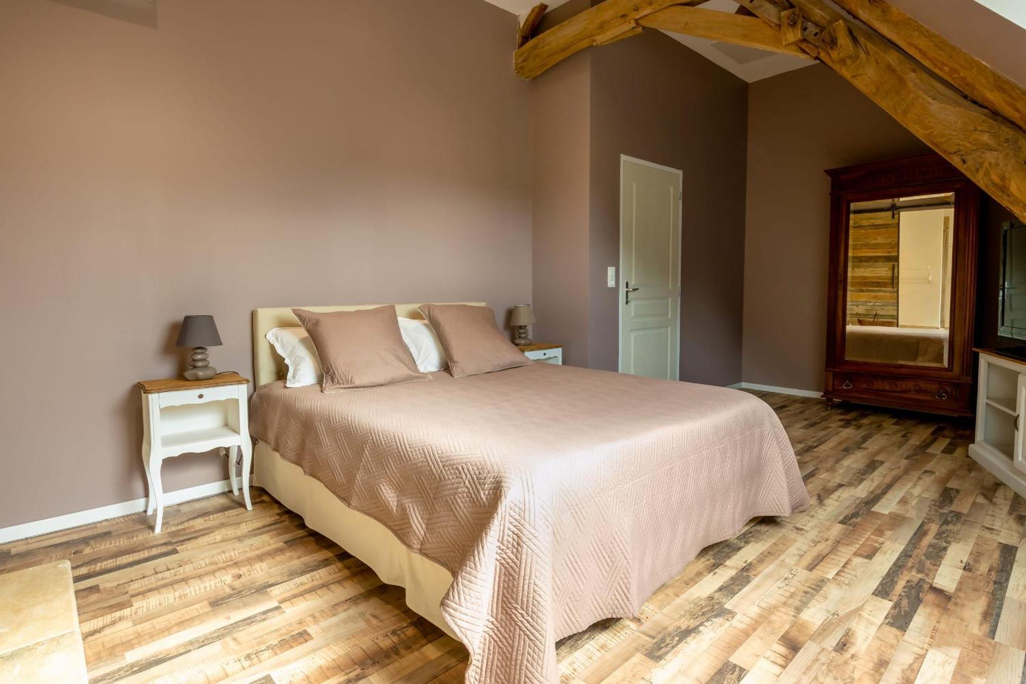 Preveranges Domaine Des Grands Chenes B&B 외부 사진