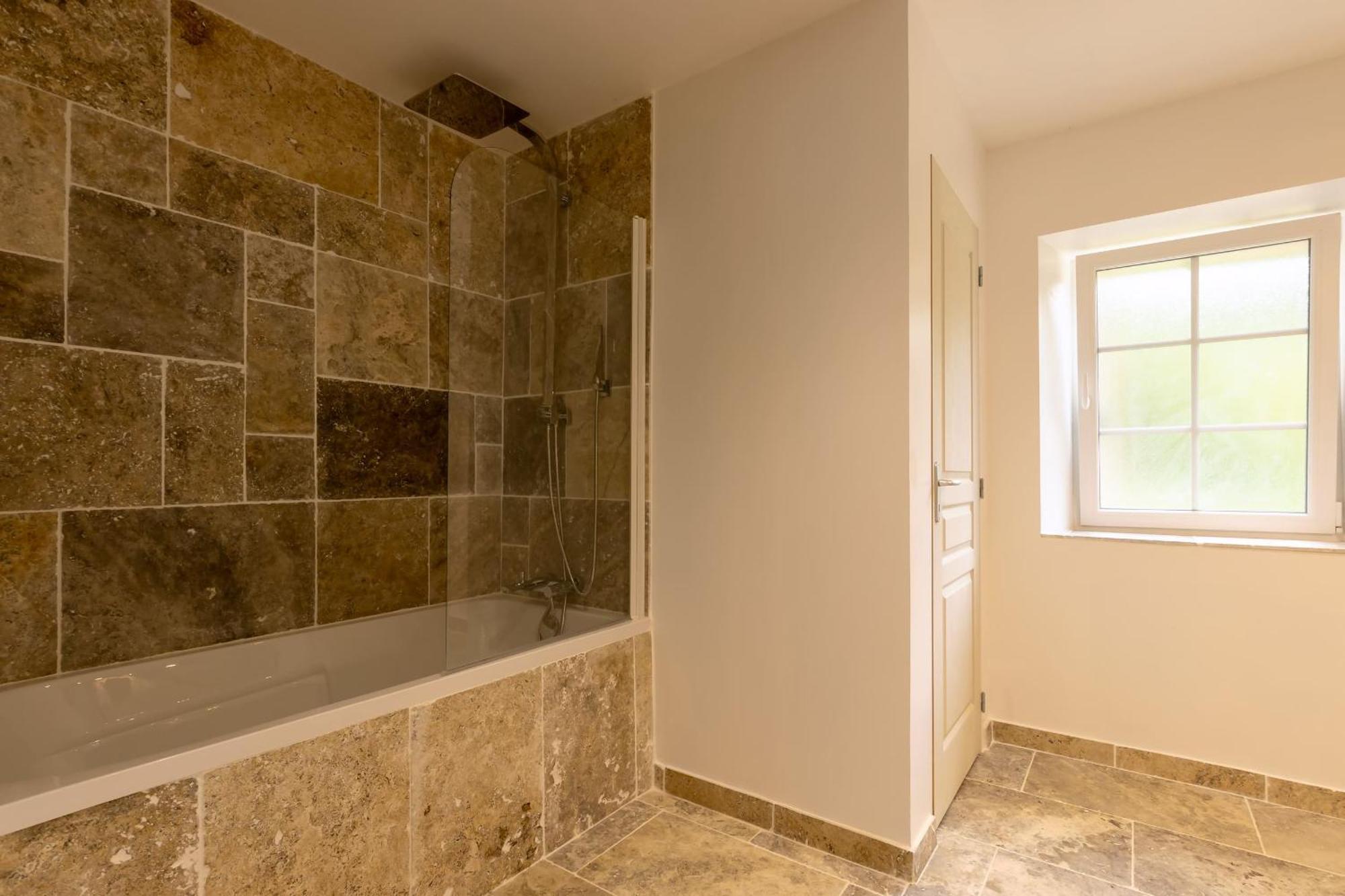 Preveranges Domaine Des Grands Chenes B&B 외부 사진